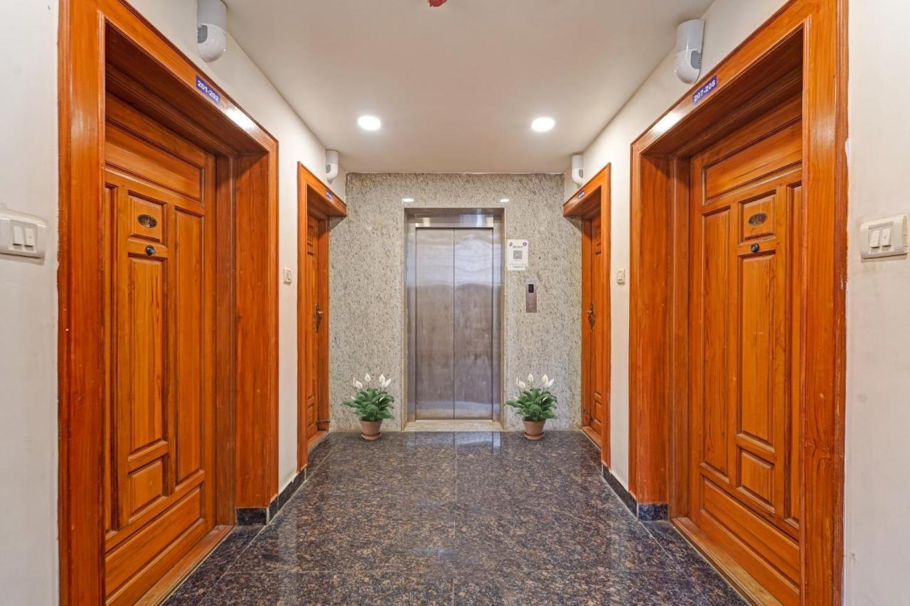 Hotel O J2 Service Apartment Csennai Kültér fotó
