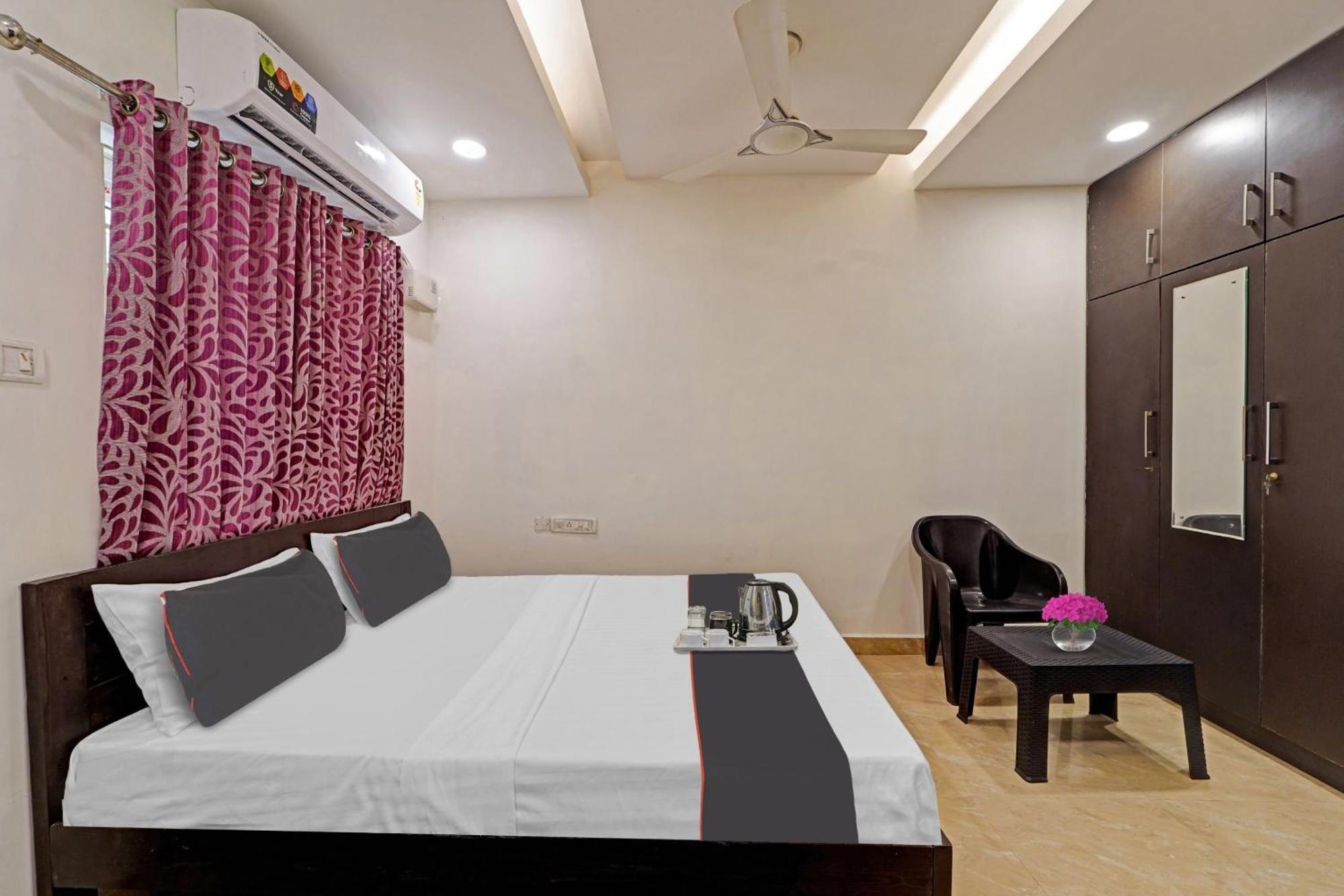 Hotel O J2 Service Apartment Csennai Kültér fotó