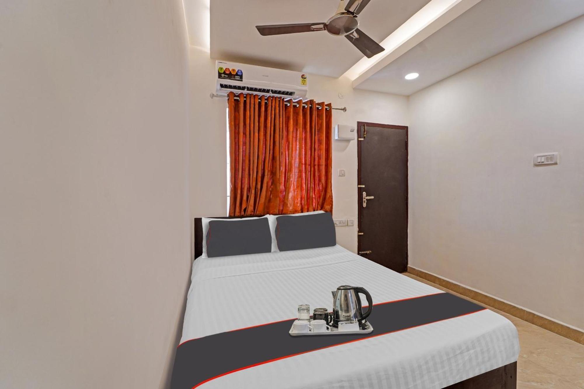 Hotel O J2 Service Apartment Csennai Kültér fotó