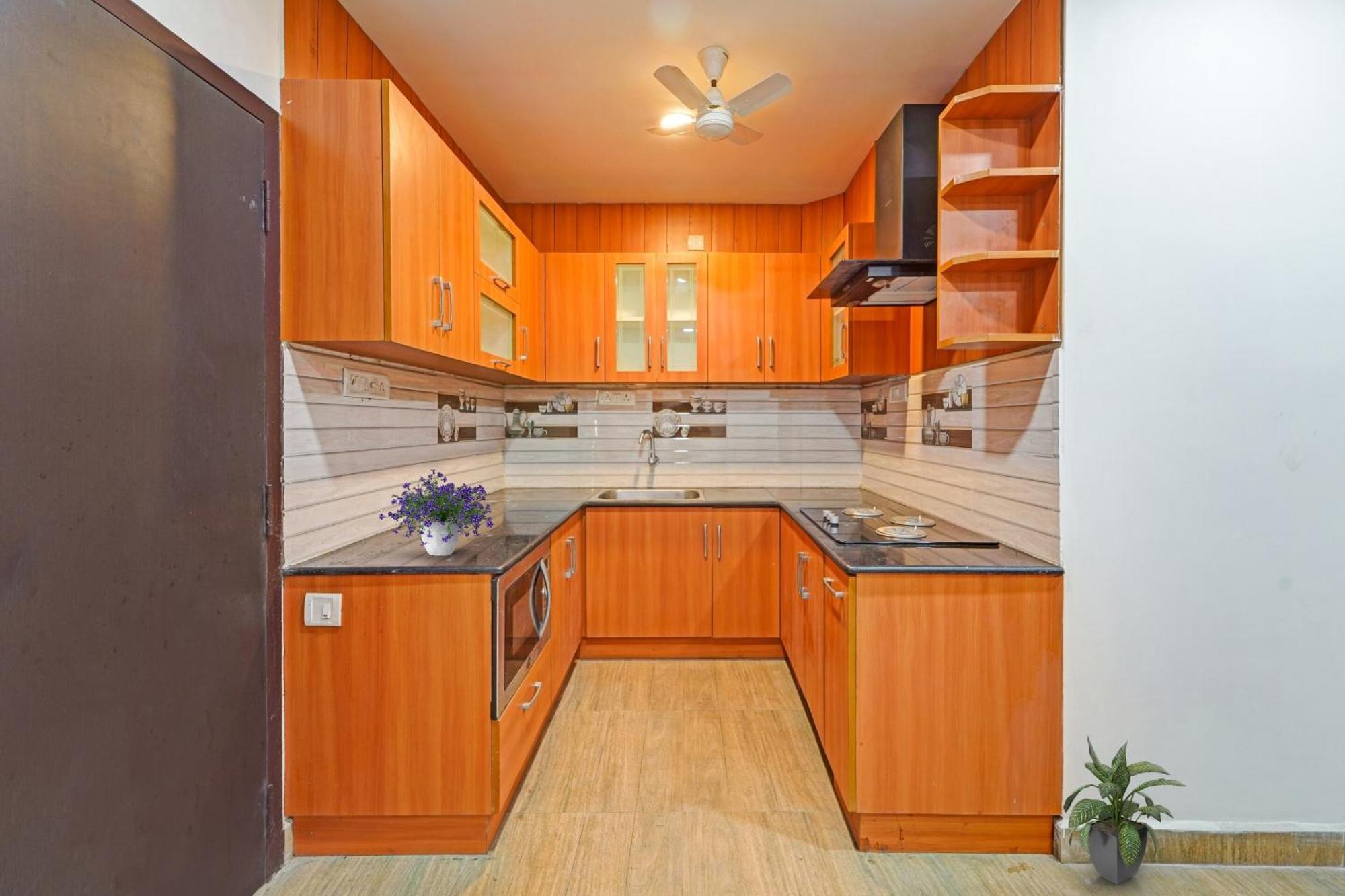 Hotel O J2 Service Apartment Csennai Kültér fotó